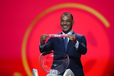 2022世界杯抽签揭晓：西班牙德国同组，梅西莱万直接对话